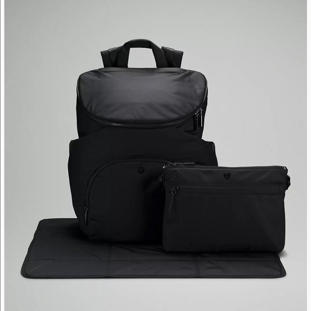 Lululemon New Parent Backpack 17L